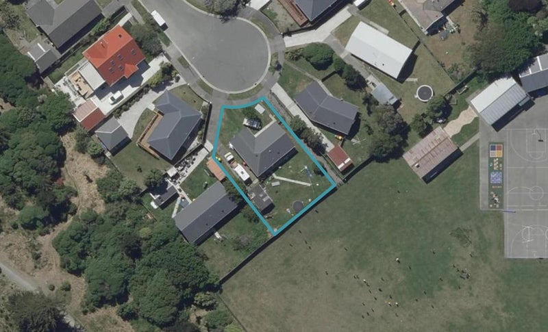 1 Seafield Place, South New Brighton, Christchurch - Carousel 1