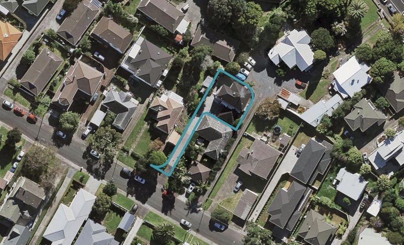 10B William Avenue, Greenlane, Auckland - Carousel 1