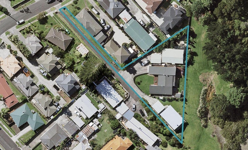 2/52 Millen Avenue, Pakuranga, Auckland - Carousel 1