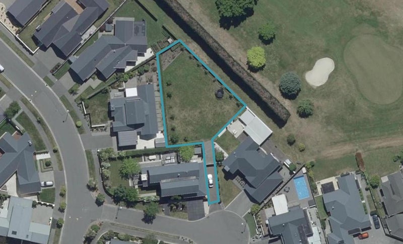 3 West Green, Parklands, Christchurch - Carousel 1