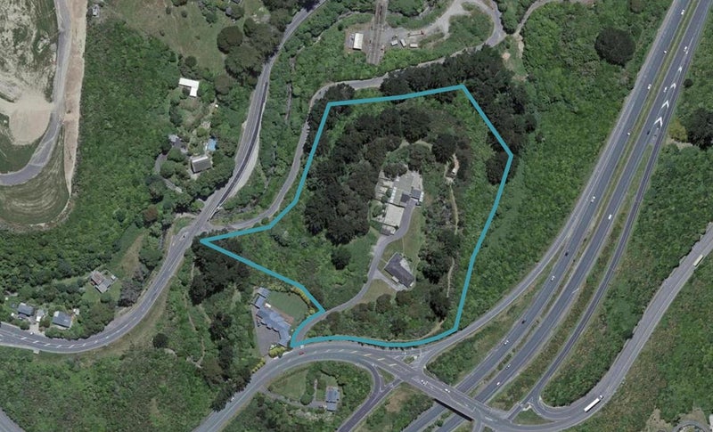 4 Westchester Drive, Glenside, Wellington - Carousel 1