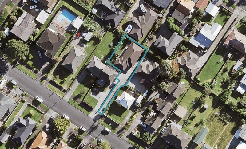 19B Alverston Street, Waterview, Auckland - Carousel 1