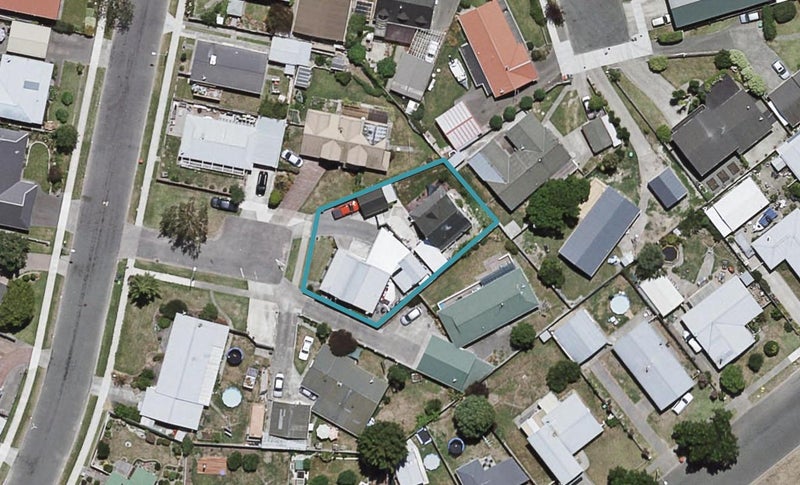 41B Ryan Crescent, Greenmeadows, Napier - Carousel 1