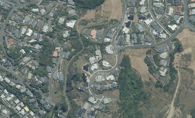 5 Heemskerck Place, Britannia Heights, Nelson - Carousel 1