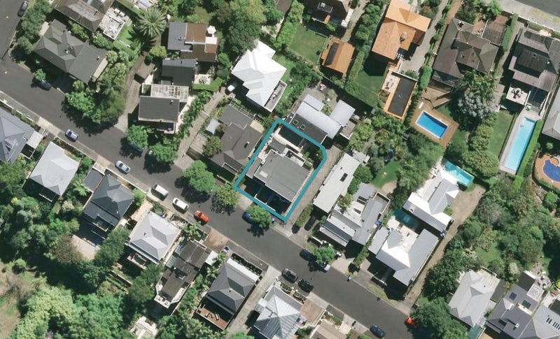 8 Logan Terrace, Parnell, Auckland - Carousel 1