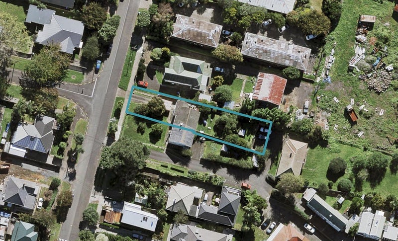 36 Arabi Street, Sandringham, Auckland - Carousel 1