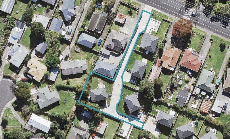 1 Tamatimu Lane, Kelston, Auckland - Carousel 1