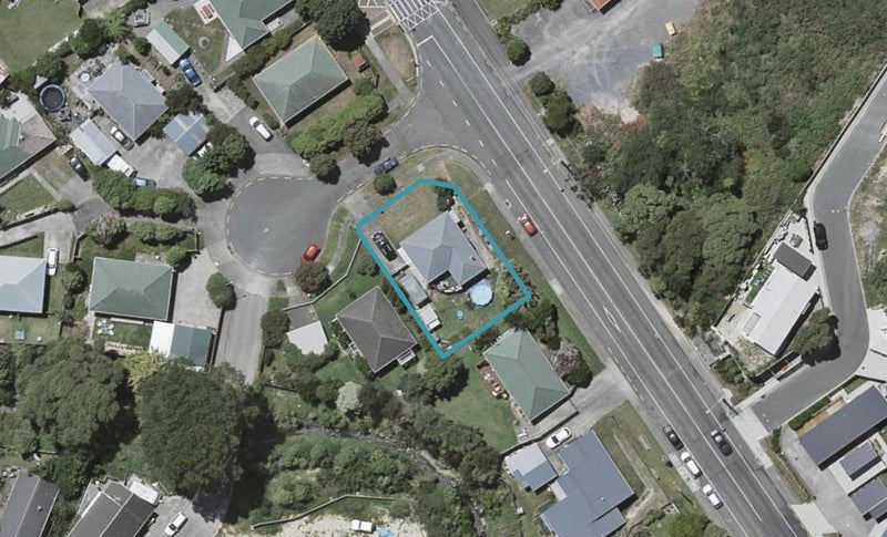 1 Westridge Court, Paraparaumu - Carousel 1