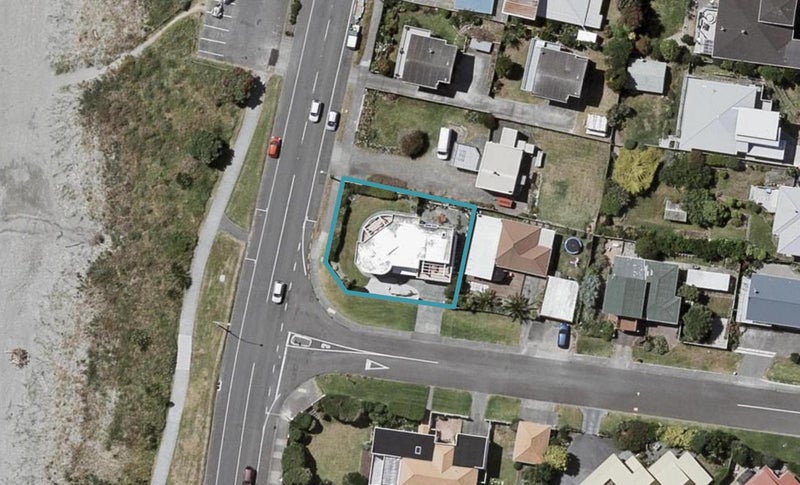 72 Marine Parade, Paraparaumu Beach, Paraparaumu - Carousel 1