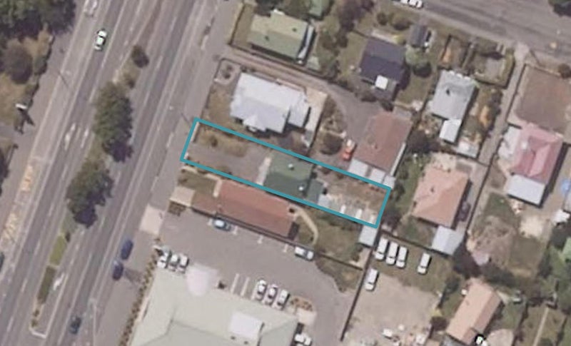 317 Thames Street, Oamaru - Carousel 1