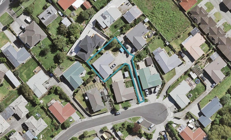 12 Muriel Place, Ranui, Auckland - Carousel 1