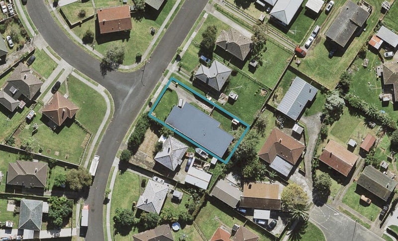 15 Mariner Street, Mangere, Auckland - Carousel 1