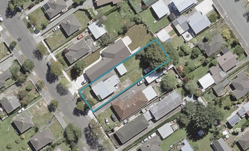 25 Bristol Street, Trentham, Upper Hutt - Carousel 1