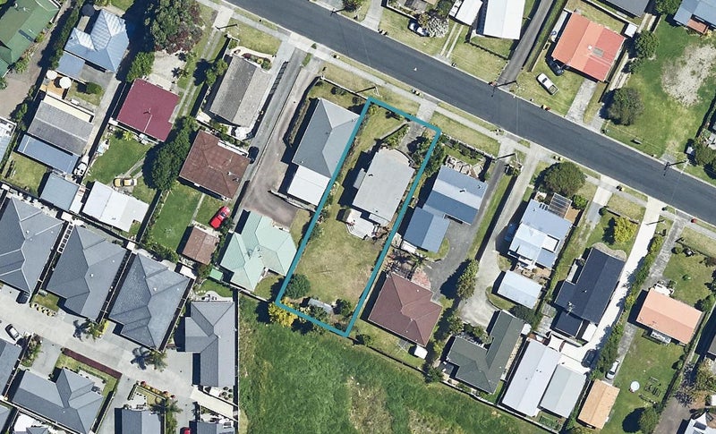 35 Percy Road, Papamoa Beach, Papamoa - Carousel 1