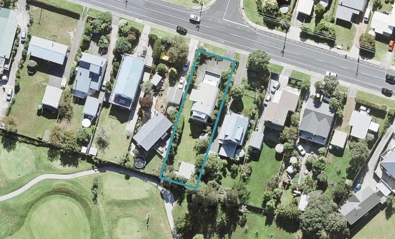 1391 Whangaparaoa Road, Army Bay, Whangaparaoa - Carousel 1