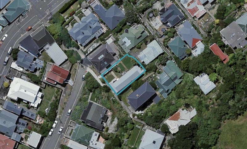 5A Vogel Street, Mount Victoria, Wellington - Carousel 1