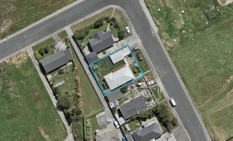 5 Shannon Street, Clifton, Invercargill - Carousel 1