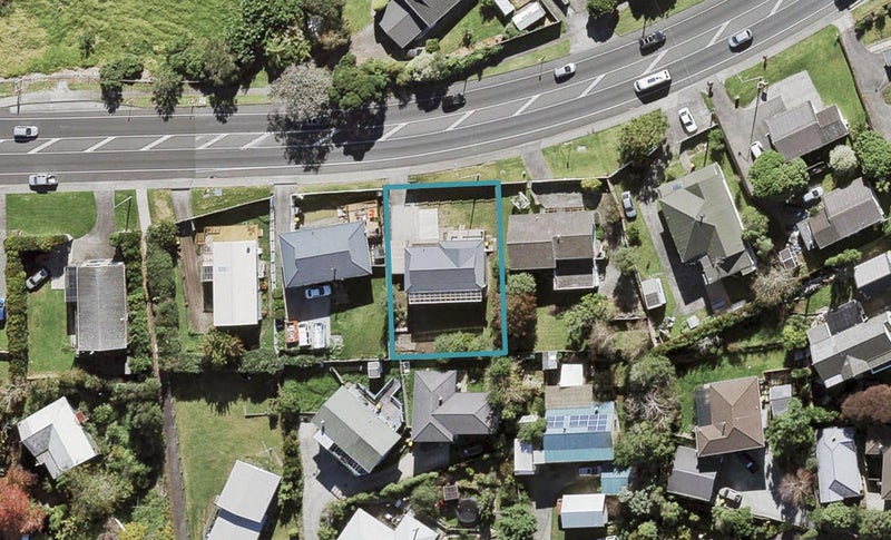 33 Hobsonville Road, West Harbour, Auckland - Carousel 1
