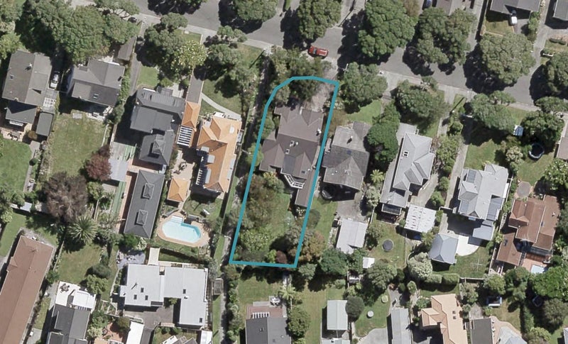 22 Hinau Street, Woburn, Lower Hutt - Carousel 1