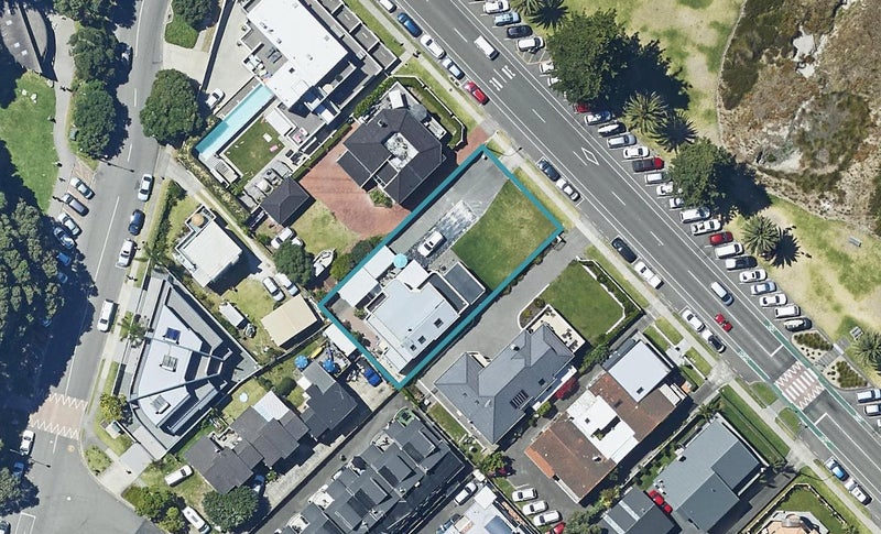 28 Marine Parade, Mount Maunganui, Mount Maunganui - Carousel 1