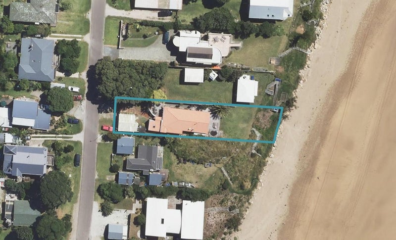 14 Pare Street, Wainui, Gisborne - Carousel 1