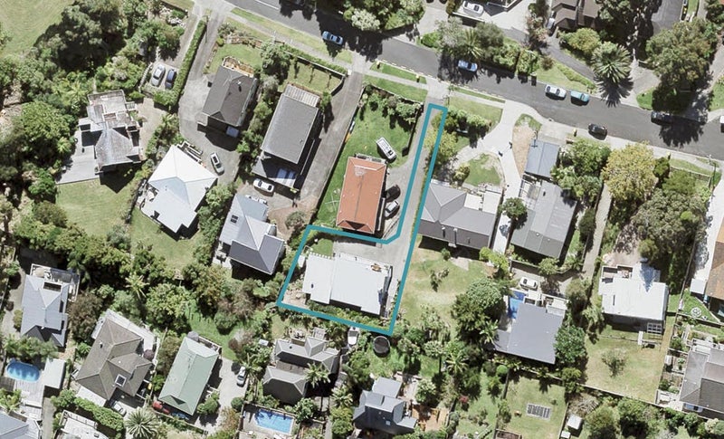 24A Hebron Road, Waiake, Auckland - Carousel 1