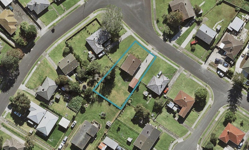 12 Wimpey Street, Mangere, Auckland - Carousel 1