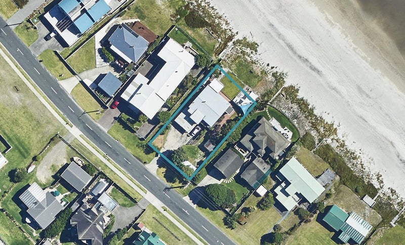 701 Pukehina Parade, Pukehina, Te Puke - Carousel 1