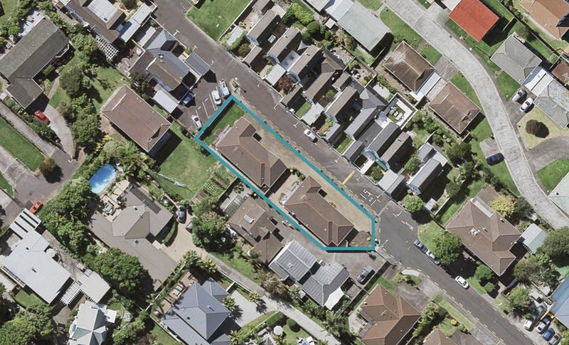 1/22 Woodbridge Lane, Milford, Auckland - Carousel 1