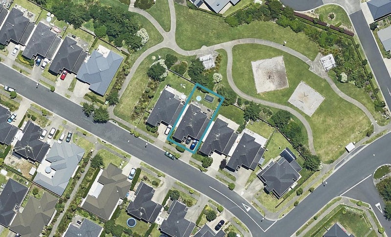 163 Landing Drive, Pyes Pa, Tauranga - Carousel 1