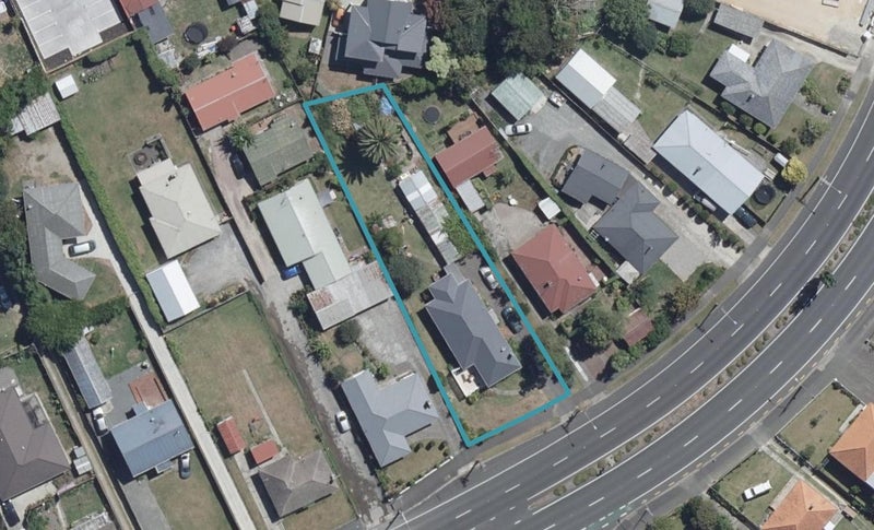 51 Normandy Avenue, Melville, Hamilton - Carousel 1