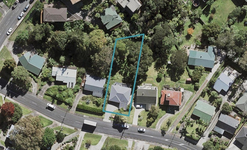 8 Weldene Avenue, Glenfield, Auckland - Carousel 1