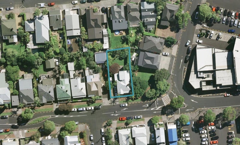 9 Pompallier Terrace, Ponsonby, Auckland - Carousel 1