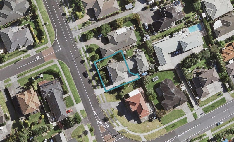 63 Wairere Road, The Gardens, Auckland - Carousel 1