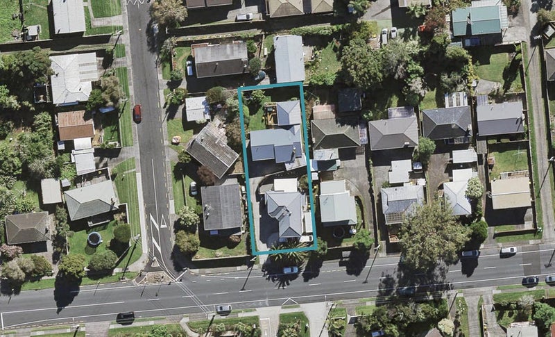 2/27 Manuka Road, Bayview, Auckland - Carousel 1