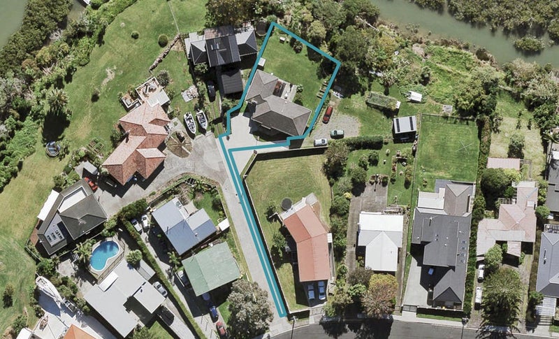 36A Renata Crescent, Te Atatu Peninsula, Auckland - Carousel 1