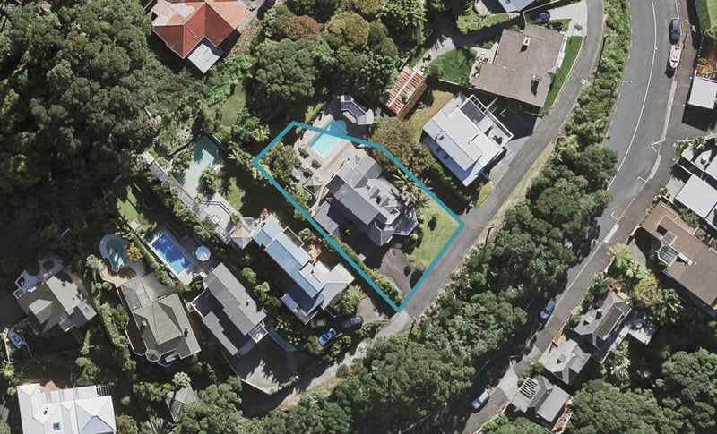 10 Hinemoa Terrace, Birkenhead, Auckland - Carousel 1