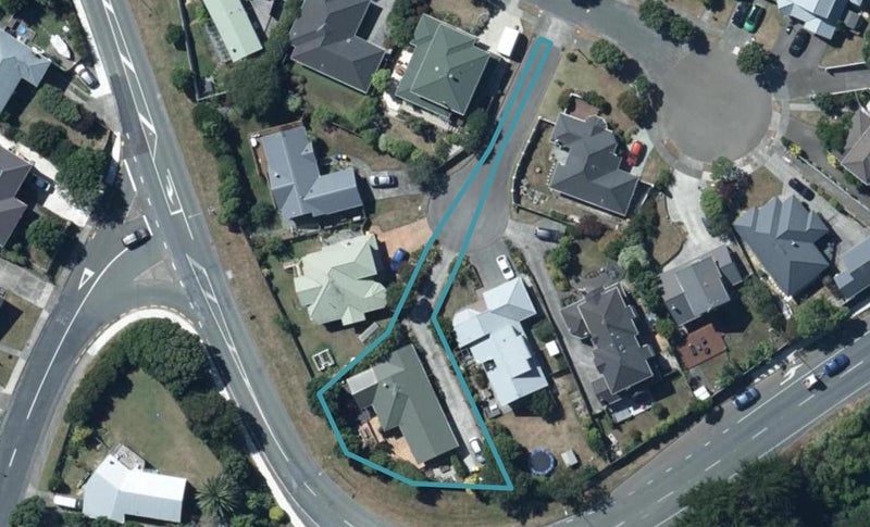 15 Westridge, Camborne, Porirua - Carousel 1