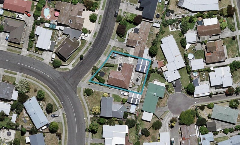 45 Titoki Crescent, Pirimai, Napier - Carousel 1