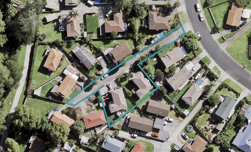 1/16 Borich Road, Sunnyvale, Auckland - Carousel 1