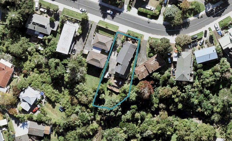 22 Glamorgan Drive, Torbay, Auckland - Carousel 1
