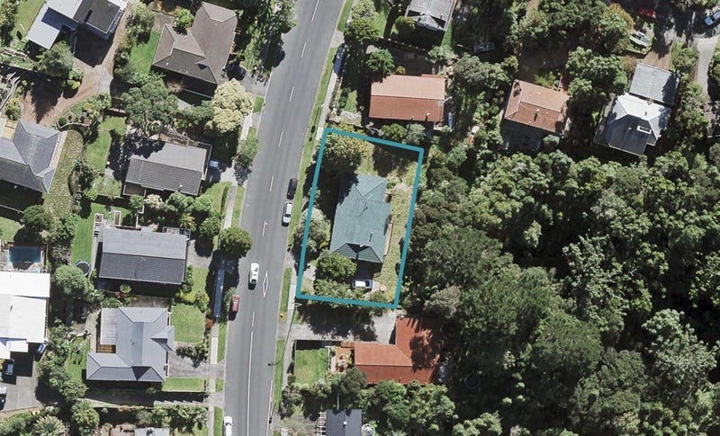 94 Chelsea View Drive, Chatswood, Auckland - Carousel 1
