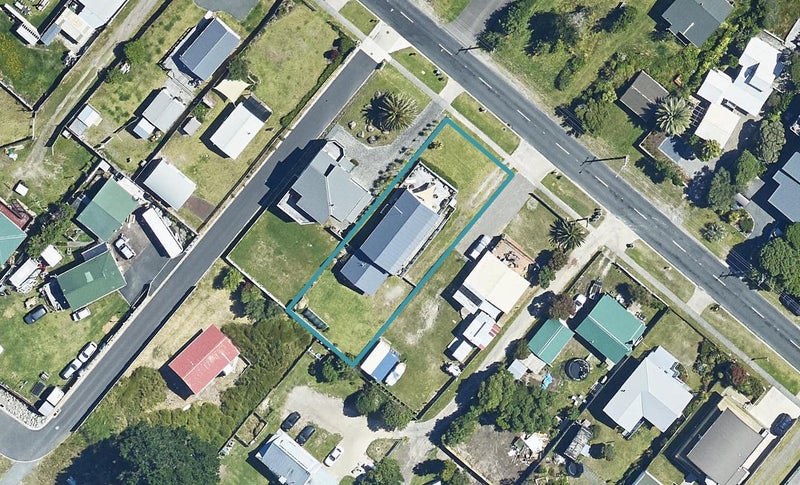 484 Pukehina Parade, Pukehina, Te Puke - Carousel 1