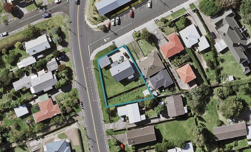 17 Church Crescent, Panmure, Auckland - Carousel 1