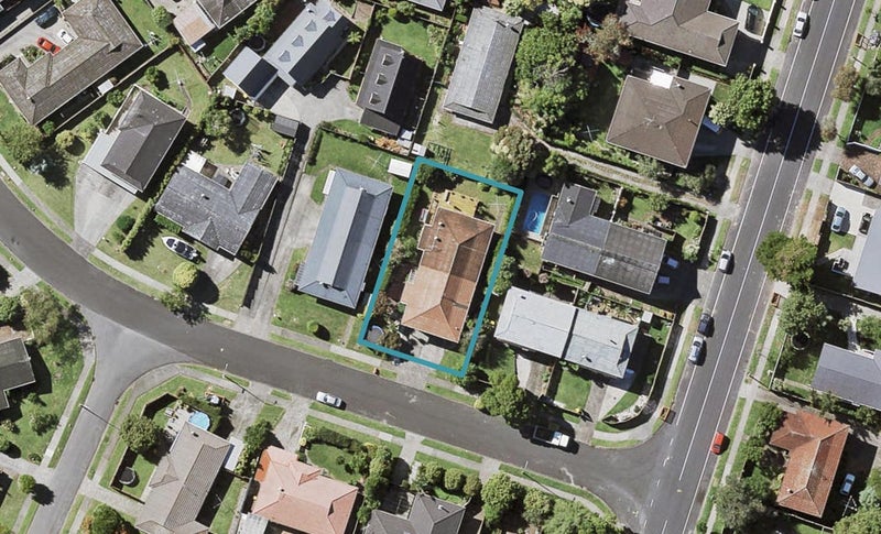 2/52 Luton Avenue, Sunnyhills, Auckland - Carousel 1