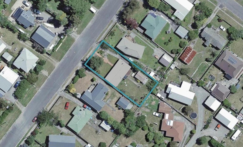 42 Watt Street, Featherston - Carousel 1