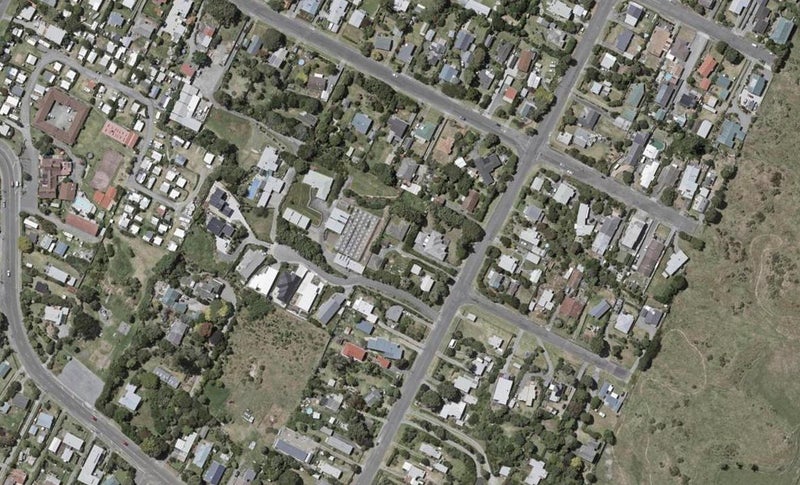 21 Ngaio Street, Otaki Beach, Otaki - Carousel 1