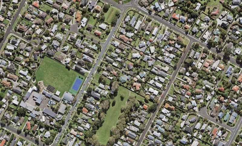 22 House Avenue, Mangere Bridge, Auckland - Carousel 1