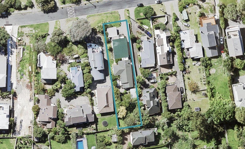2/38 Beulah Avenue, Rothesay Bay, Auckland - Carousel 1