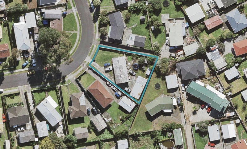 36 Kemble Close, Mangere, Auckland - Carousel 1